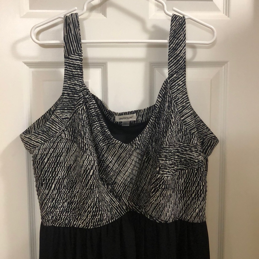 Black and white maxi dress - Picture 2 of 5